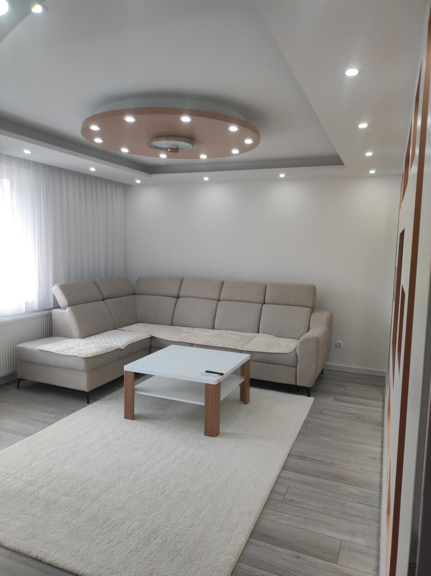 Asya Art Apartment *